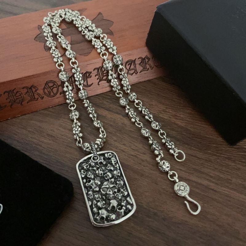 Ch**me He**ts necklaces